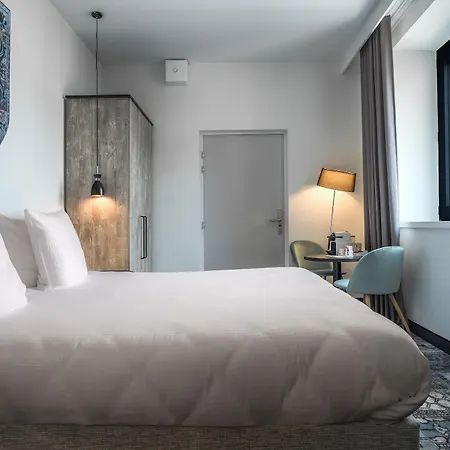 Sowell Les Chevaliers Hotel 4*