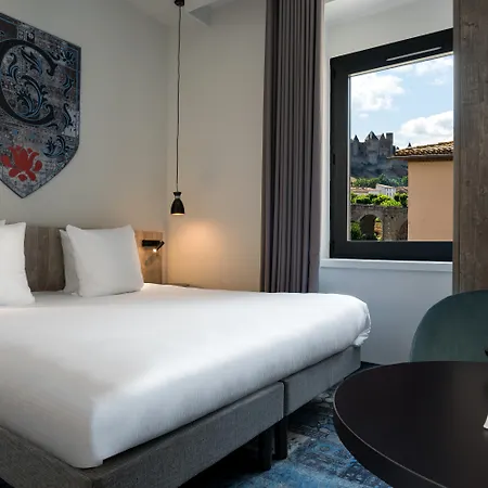 Hotel Sowell Les Chevaliers 4*