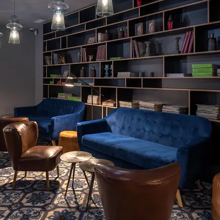 Sowell Les Chevaliers 4* Каркассон