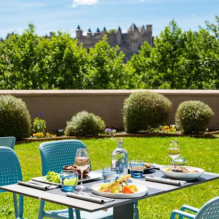 Sowell Les Chevaliers Hotel