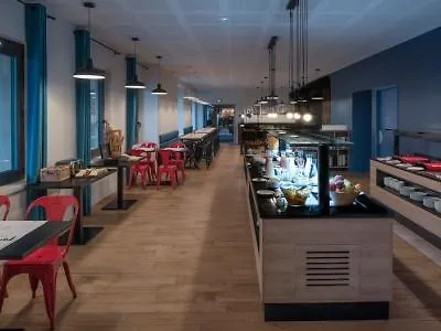 Hotel Sowell Les Chevaliers 4*