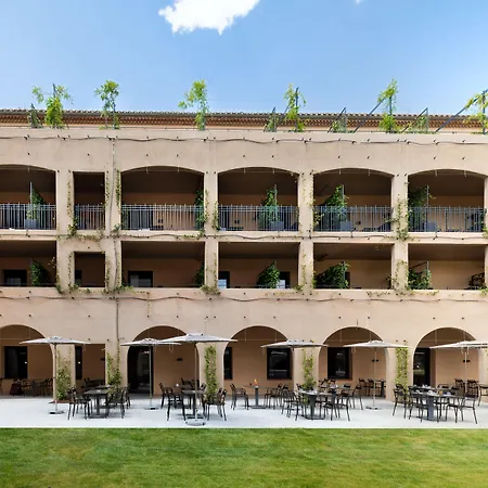 Hotel Sowell Les Chevaliers