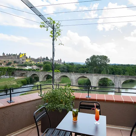 Sowell Les Chevaliers 4* Carcasona