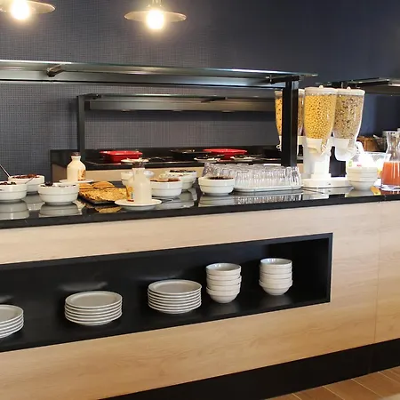 Sowell Les Chevaliers Каркассон