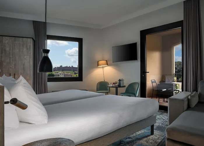 Отель Sowell Les Chevaliers 4*