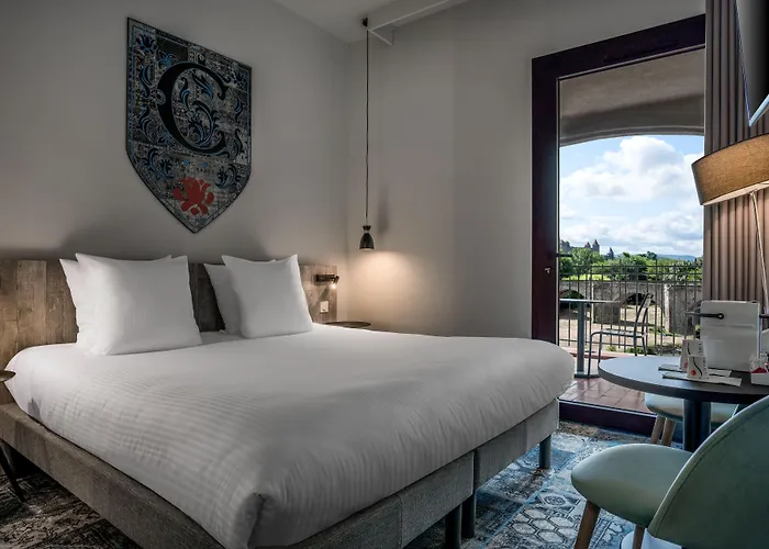 Sowell Les Chevaliers 4*