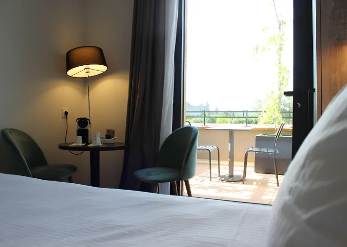 Sowell Les Chevaliers Szálloda 4*