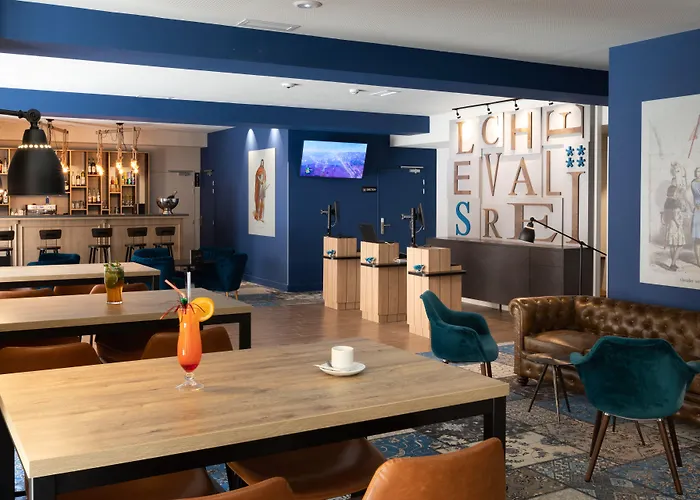 Sowell Les Chevaliers Каркассон