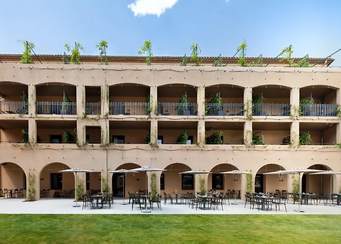 Hotel Sowell Les Chevaliers