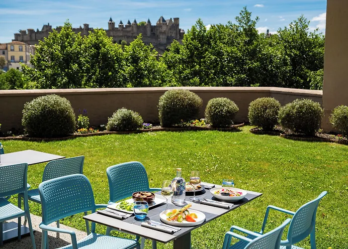 Hotel Sowell Les Chevaliers 4*