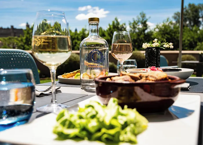 Hotel Sowell Les Chevaliers