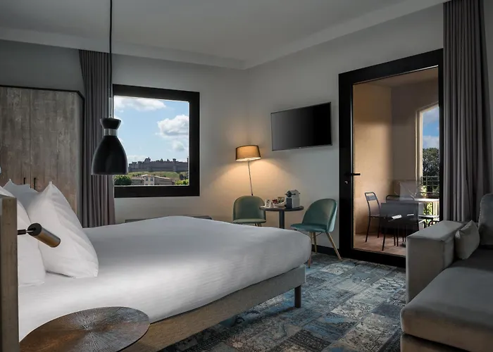 Sowell Les Chevaliers Отель 4*